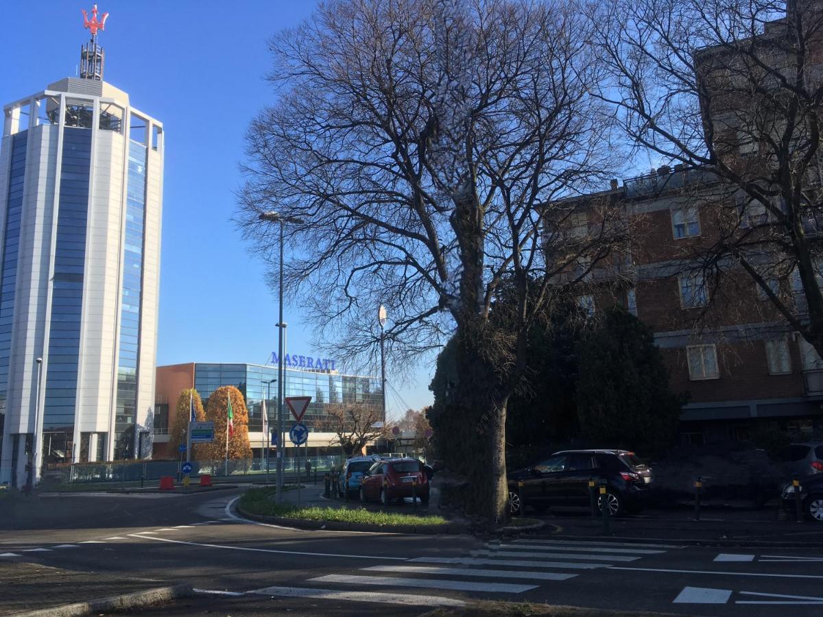 Vista Sul Tridente Lägenhet Modena Exteriör bild